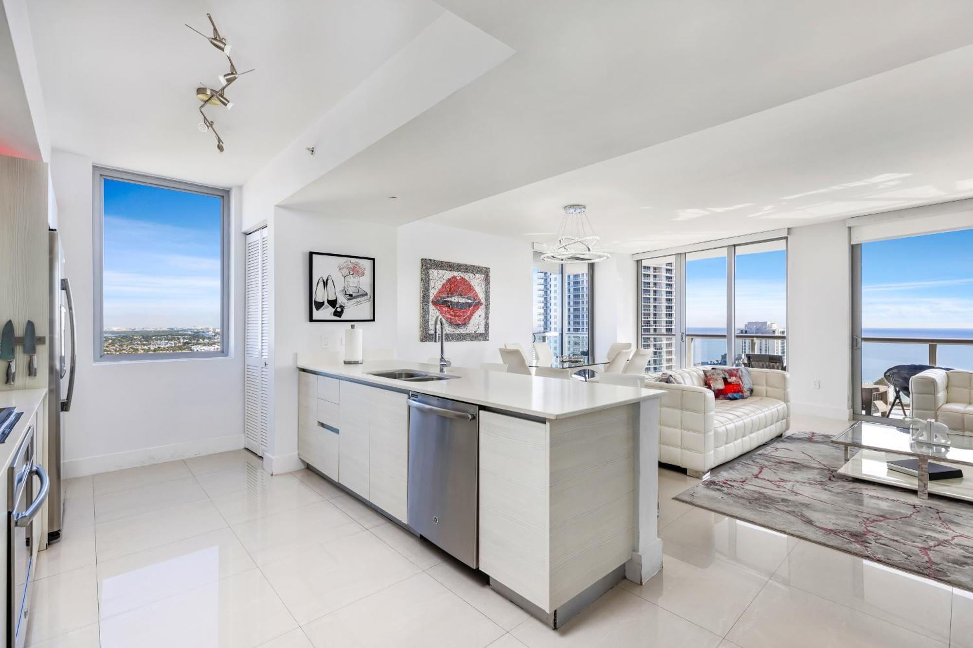 Resort-Style Living With Direct Ocean Views - 3Br Beauty Hallandale Beach Dış mekan fotoğraf