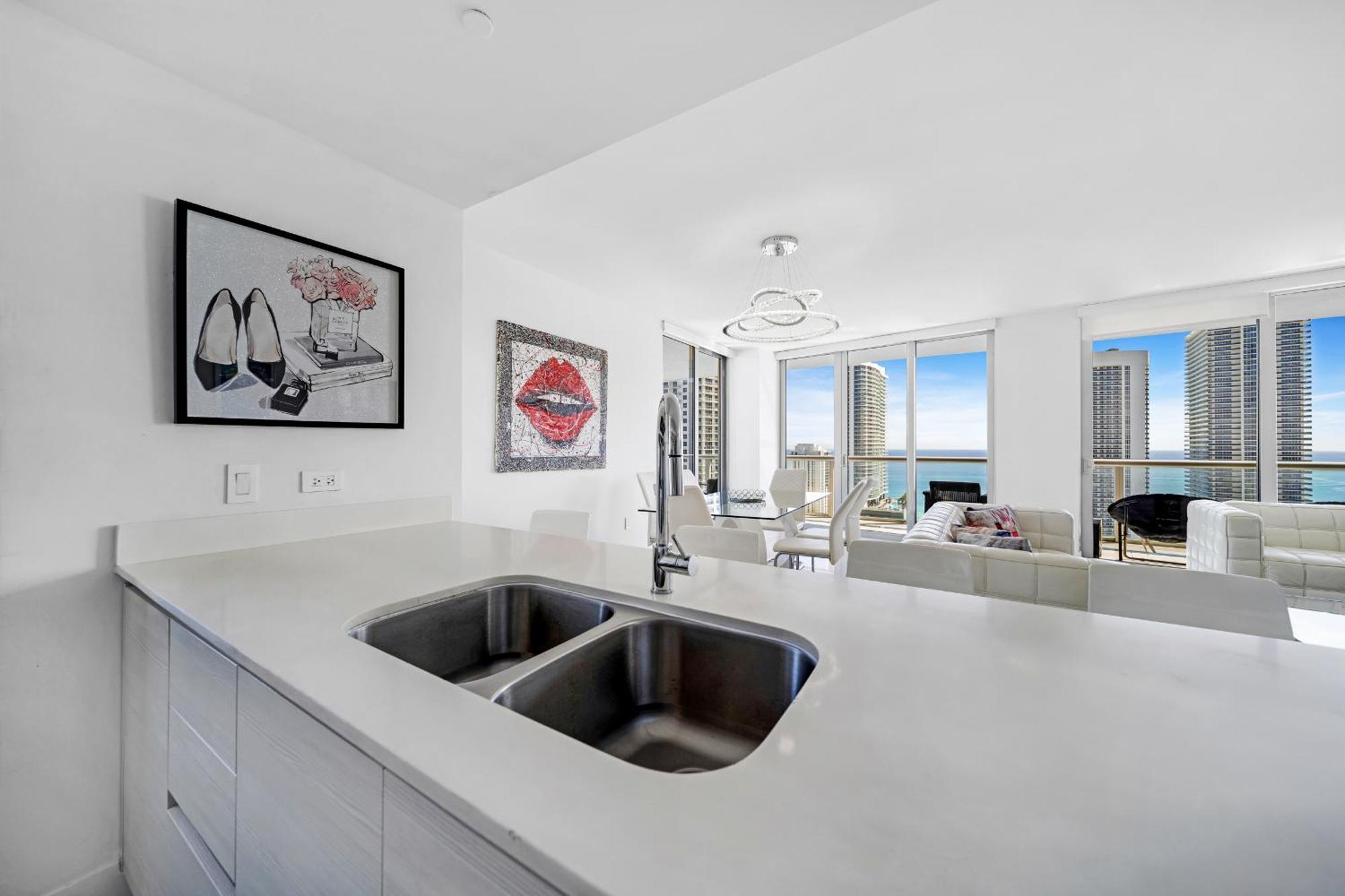 Resort-Style Living With Direct Ocean Views - 3Br Beauty Hallandale Beach Dış mekan fotoğraf