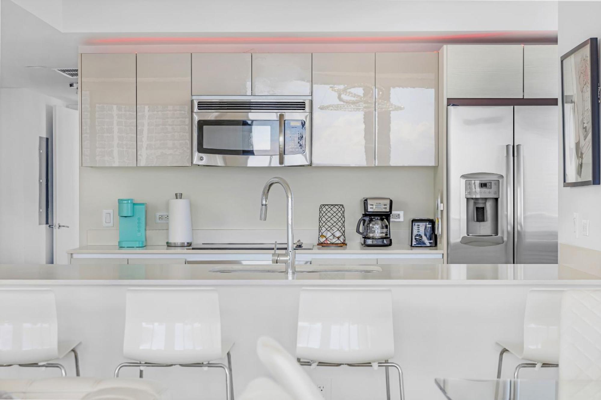 Resort-Style Living With Direct Ocean Views - 3Br Beauty Hallandale Beach Dış mekan fotoğraf